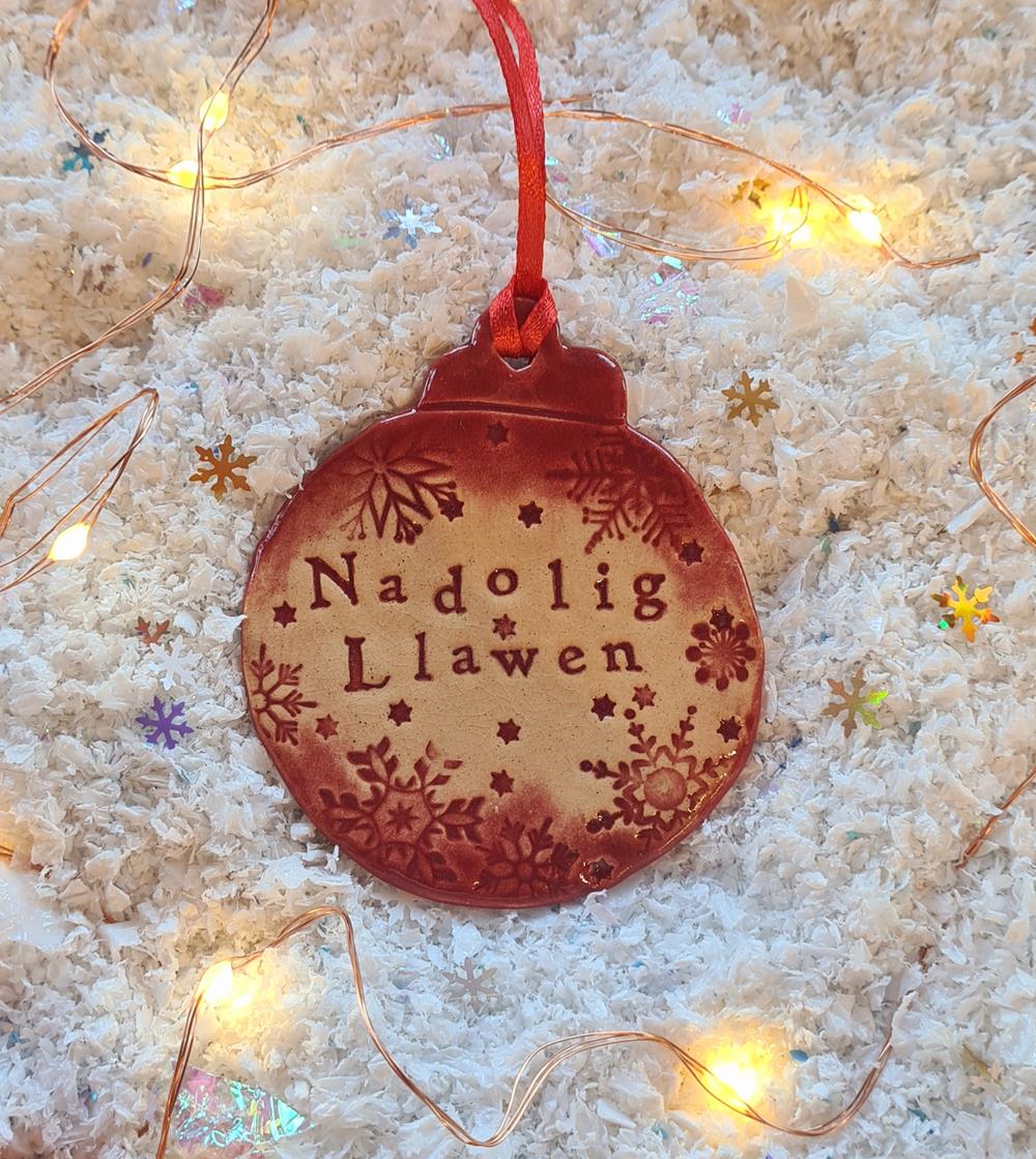Nadolig Llawen Ceramic Bauble