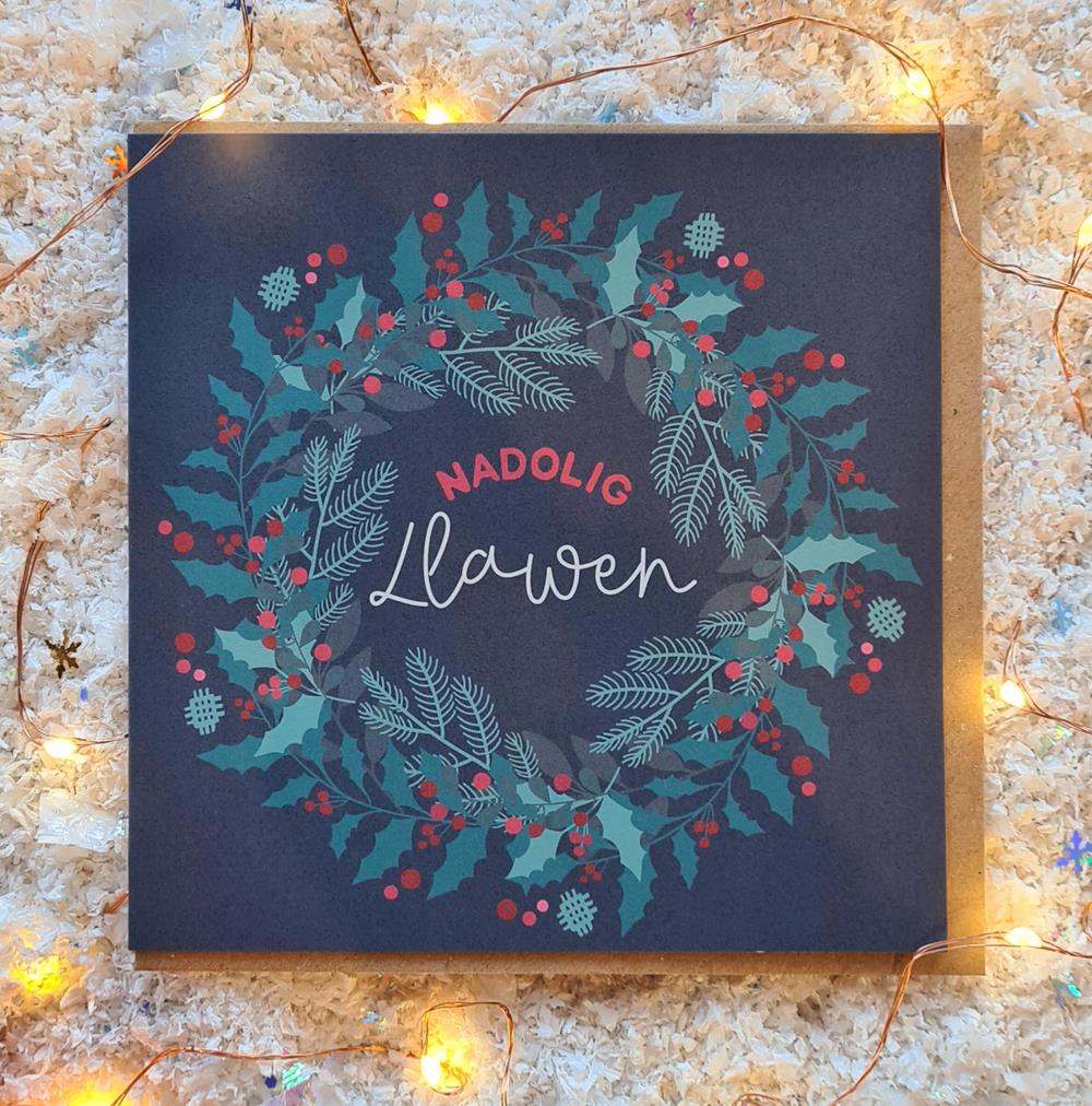Nadolig Llawen Wreath Card