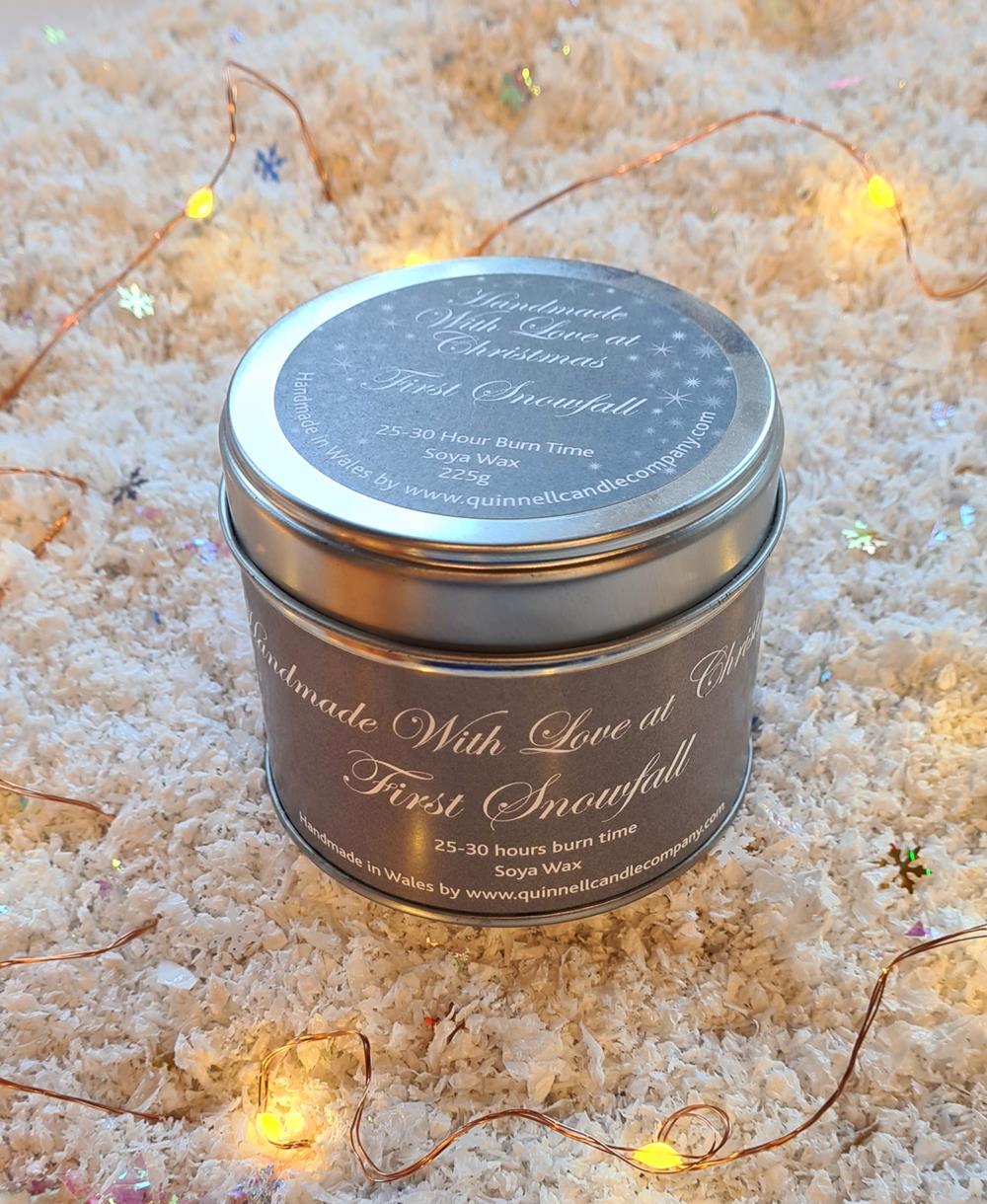 Christmas Quinnell Candle Large Tin *Last Stock*
