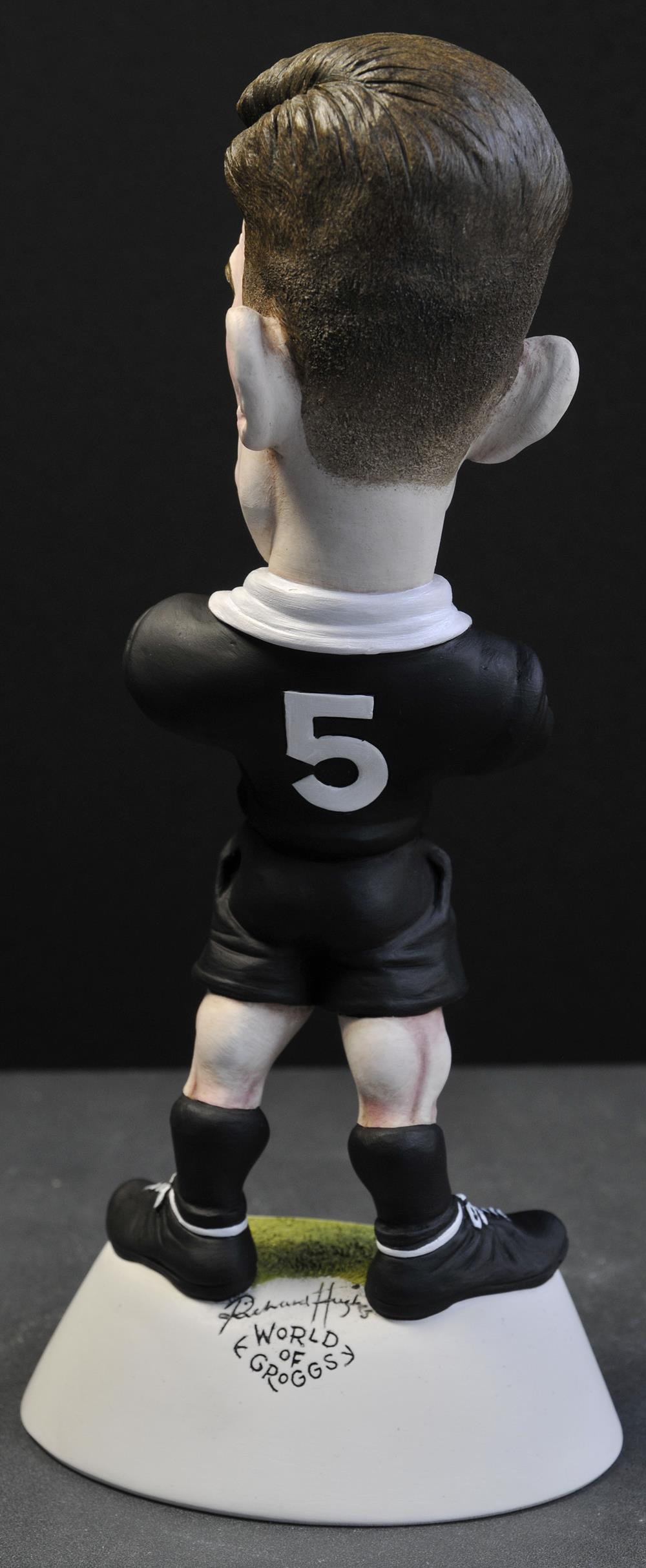 9" Sir Colin Meads MBE - Image 4