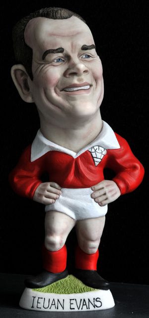 9" Ieuan Evans