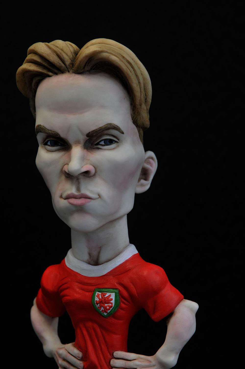 9" Jess Fishlock - Image 2