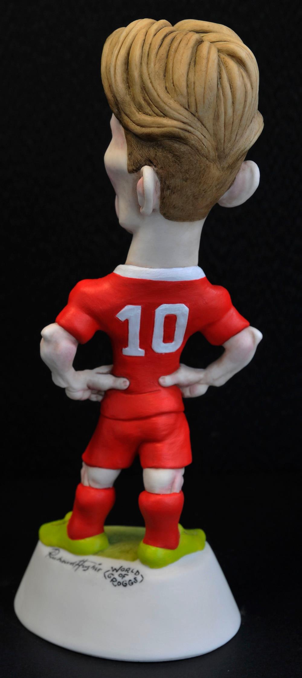 9" Jess Fishlock - Image 4