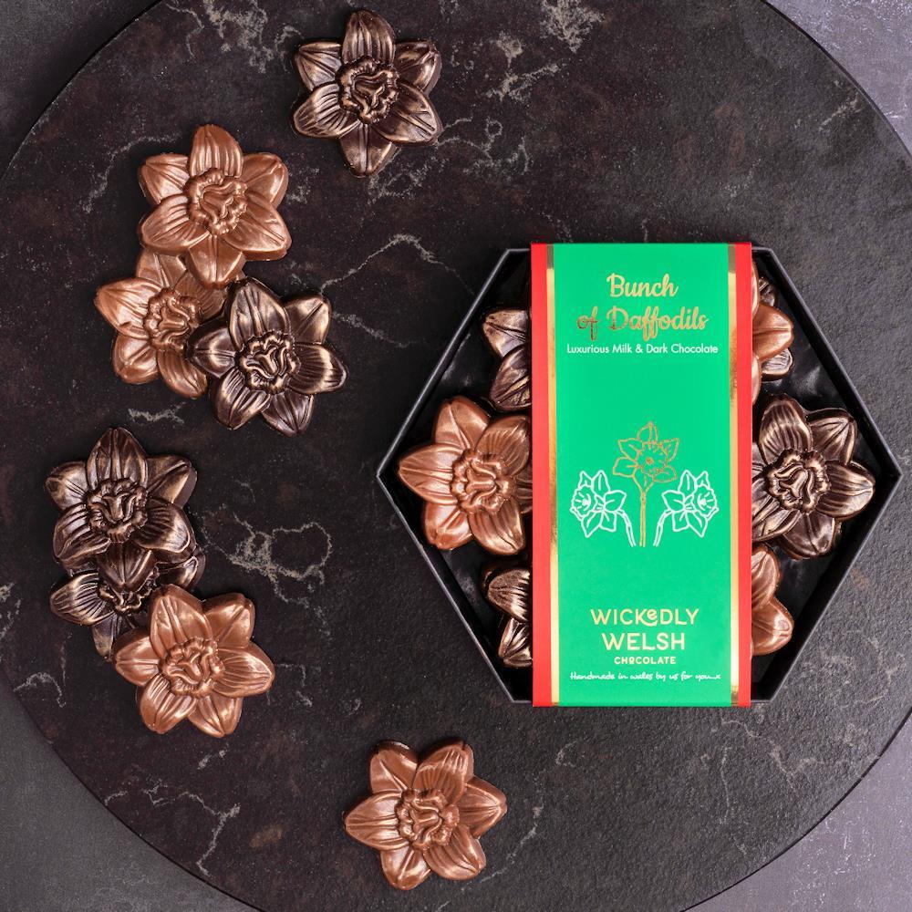 Bunch of Daffodils Chocolate - Image 3